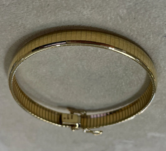 14KY Omega bracelet Bringle