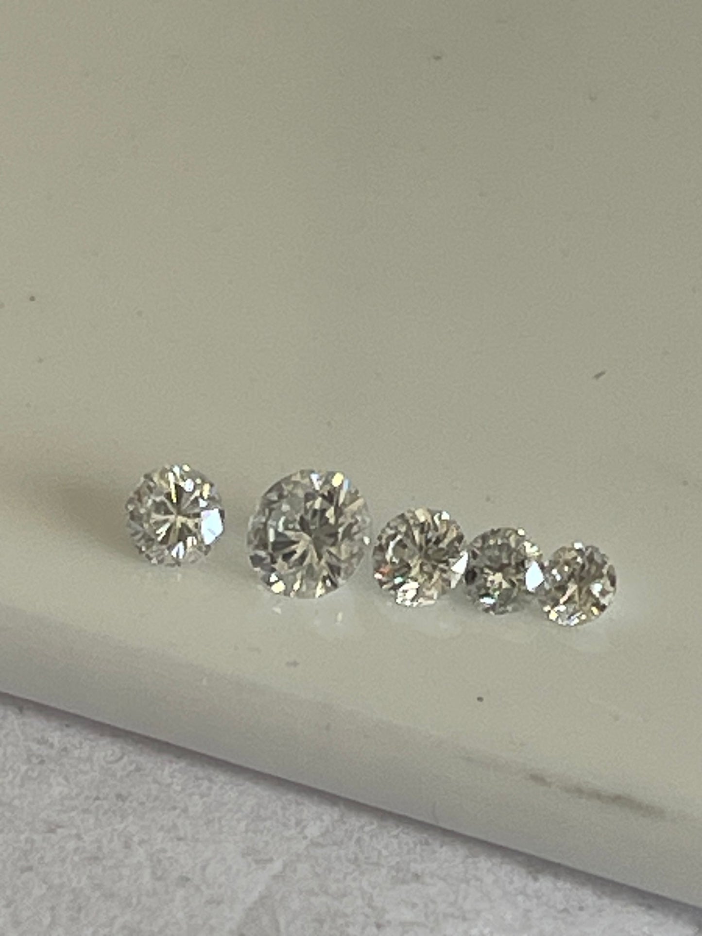 Loose Diamonds collection